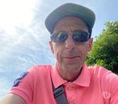 Looking for new adventures been single for a long time cheek