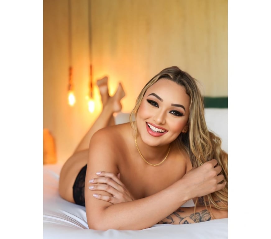 Escorts North London Tottenham - North London - Photos for 👑 Sweet Whispers & Silky Moments in Bruce Grove ✨