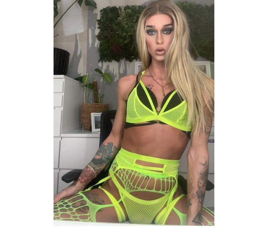 Trans Escorts Merseyside Sefton - Photos for Scouse kloe Liverpool