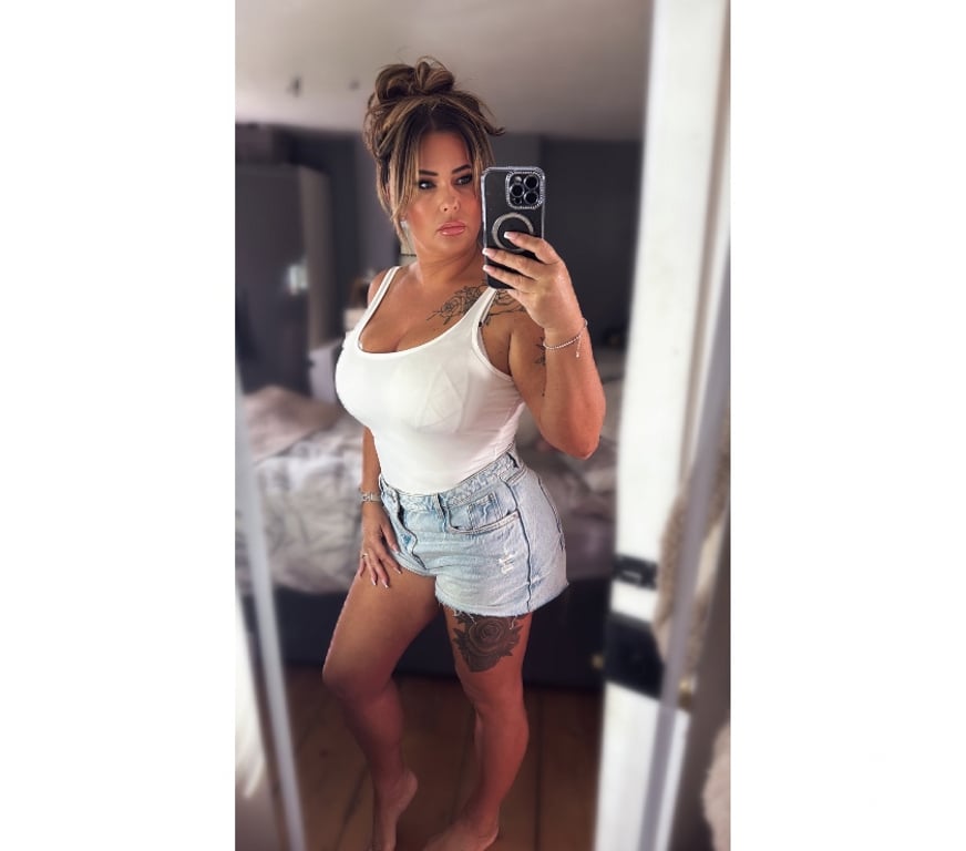 Adult Entertainment South West London Chelsea - South West London - Photos for 46 yrs old! Natural 36F, huge 🍑British Milf online