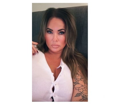 Photos for 47yrs old! Natural 36F, huge 🍑British Milf online