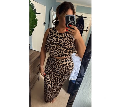 Adult Entertainment Chelsea South West London - Photos for 46 yrs old! Natural 36F, huge 🍑British Milf online