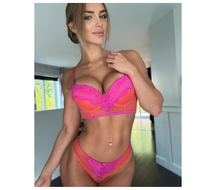 Escorts Belfast Belfast City Centre (South) - Belfast - Photos for 💥Sexy Sarah 💥Wild Party 🔞Independent🪩Genuine