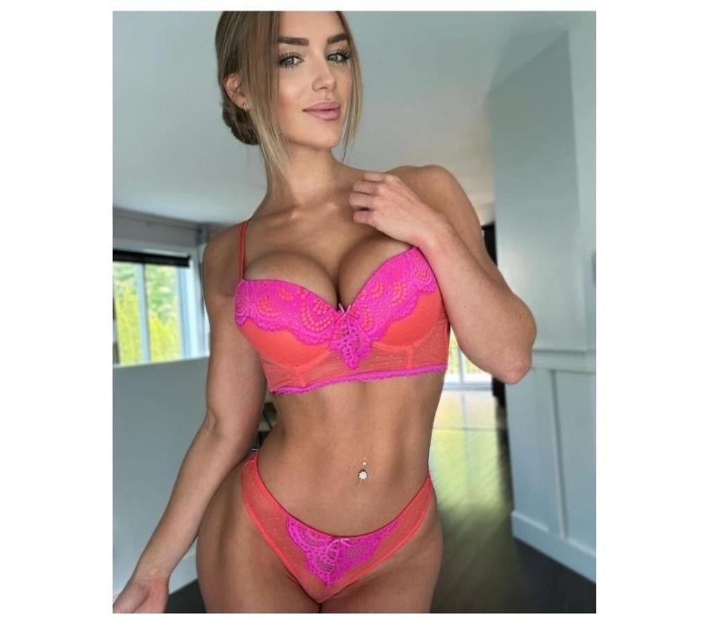 Escorts Belfast Belfast City Centre (South) - Belfast - Photos for 💥Sexy Sarah 💥Wild Party 🔞Independent🪩Genuine