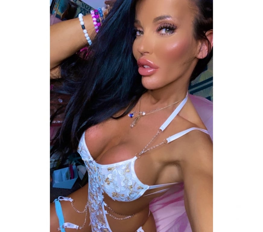 Escorts Greater Manchester Manchester - Photos for 🤤🤤TS TAMZIN BIG LIPS🤤🤤