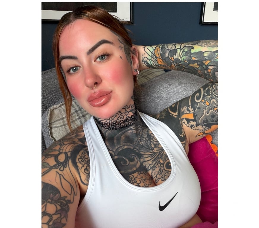 Adult Entertainment Greater Manchester Manchester - Photos for Leah Sinz 36DD🍒, INKED, ALT🔥FUN DISCREET🔥INFO BELOW
