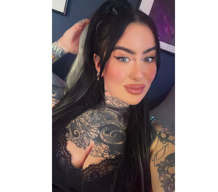 Adult Entertainment Greater Manchester Manchester - Photos for Mia 36DD🍒, INKED, ALT🔥FUN DISCREET🔥INFO BELOW