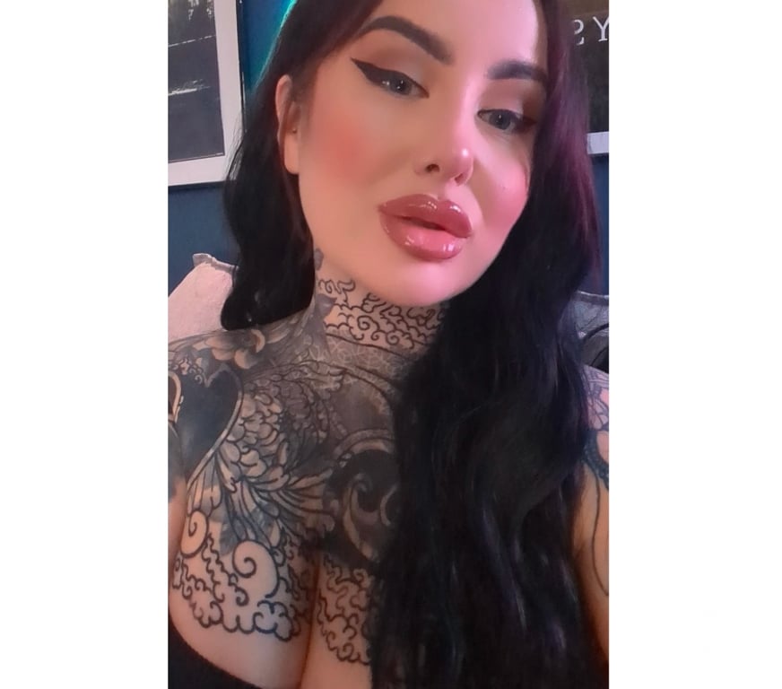 Adult Entertainment Greater Manchester Manchester - Photos for VERIFIED 🖤 UNREAL INKED GODDESS 🖤38F 🍒BRITISH 👑