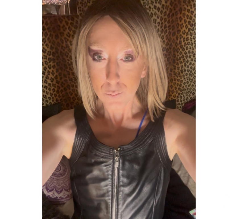 Trans Escorts West Midlands Sandwell - Photos for British Blonde TGirl Kimmi