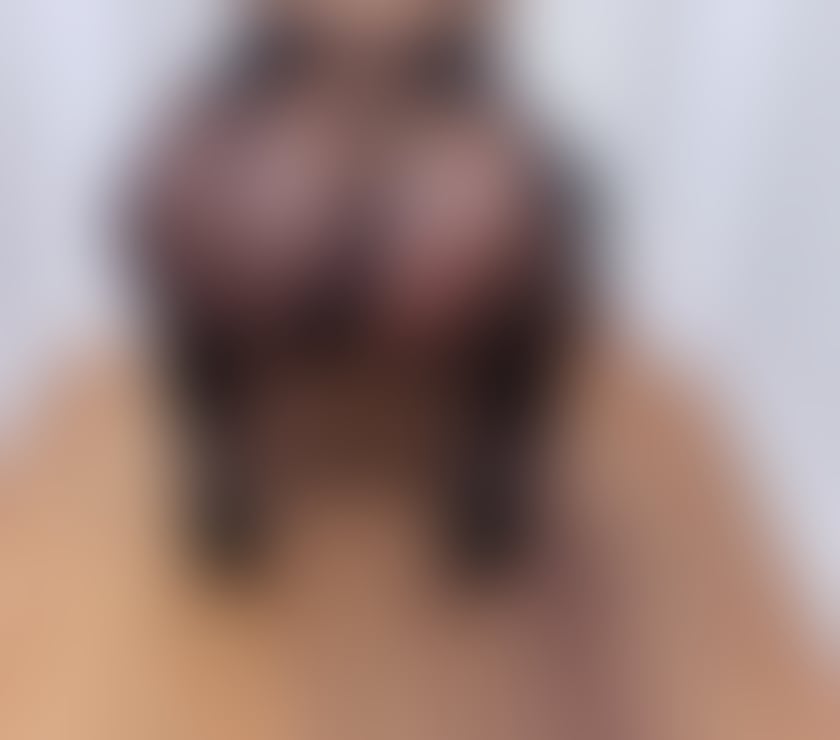 Escorts East London Heron Quays - East London - Photos for Bummylicious 🍓🍒🍭🍷 PARTY GIRL 🥳