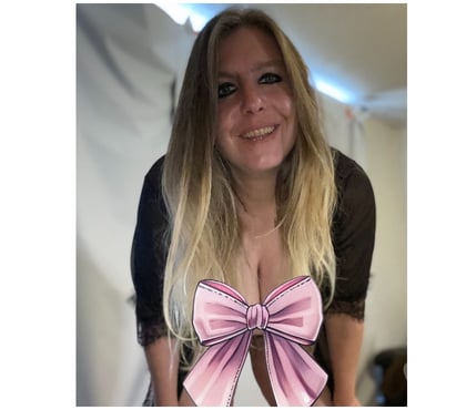 Adult Entertainment Earls Court South West London - Photos for ❤️ CURVY 36DD BRITISH MILF ❤️ BLUE EYED IZZY ❤️