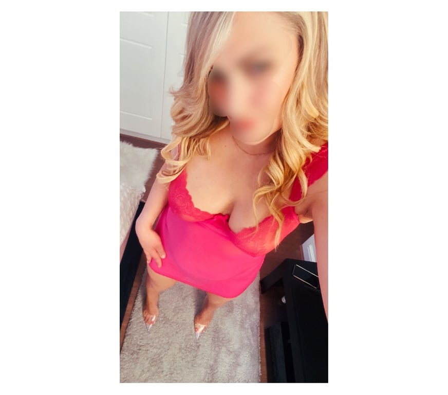 Escorts North London Finchley - North London - Photos for Mature stunning blonde Alex ⭐️🔥🔥🔥