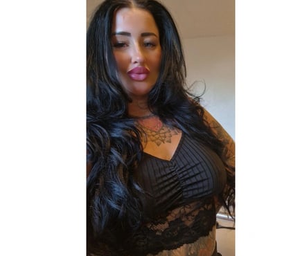  Escorts Leeds Leeds - Photos for CURVY, KINKY YORKSHIRE GIRL