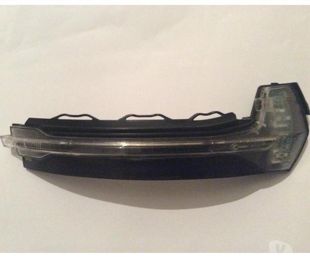car spares West London Yeading - West London - Photos for Audi A3 8V 2013-2016 LED side mirror indicators LH and RH