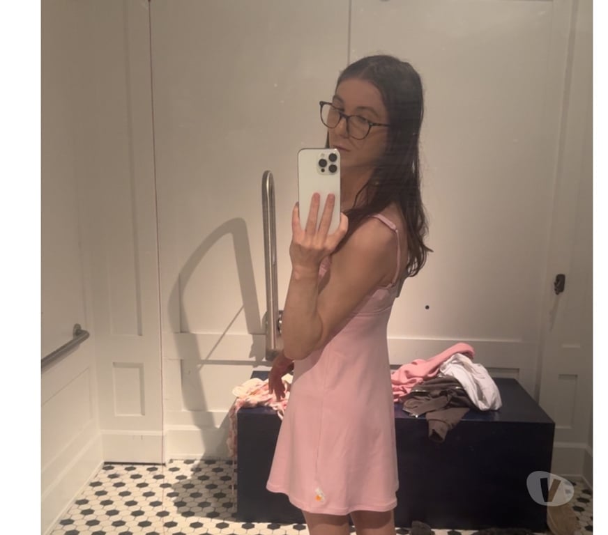 Adult Entertainment South Yorkshire Rotherham - Photos for Naughty, innocent trans girl ready for your video calls