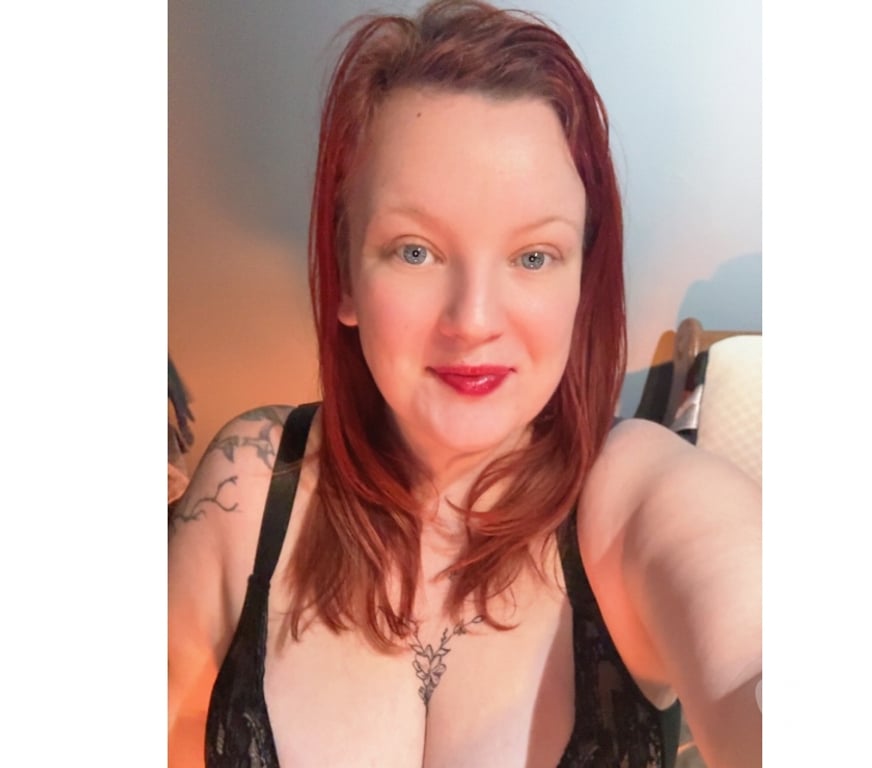 Adult Entertainment Central London London Bridge Station - Central London - Photos for 💋 busty Bella 💋5 mins £10 💋38H pierced nips 🍒