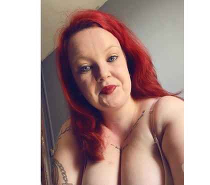 Photos for 💋 busty Bella🍒5 mins £10🩷38H pierced nips 🍒