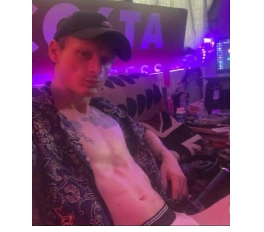  Gay massage Kent Gravesham - Photos for [Available Now] Young, Fit, Slim and 100% Versatile