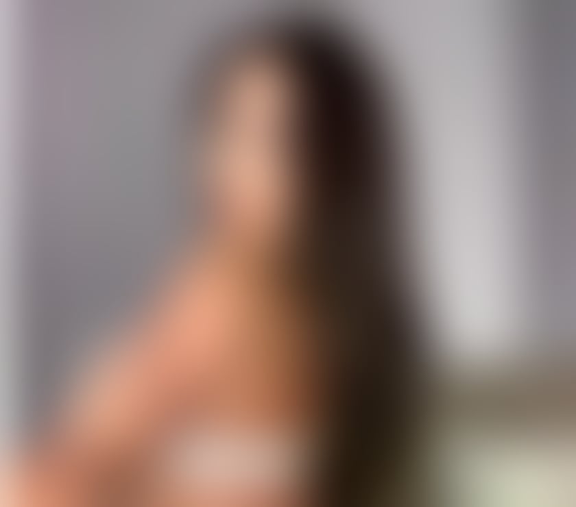 Escorts and Massages Doncaster City Centre Doncaster - Photos for 🎉 PARTY GIRL ALEXA 🔥 NEW IN TOWN