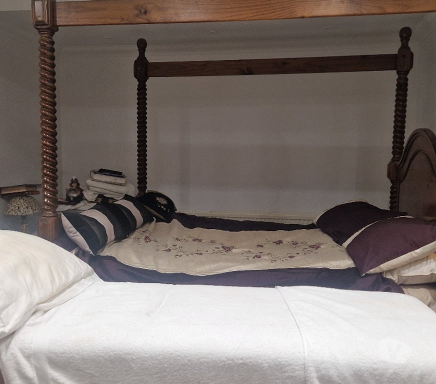Escorts Greater Manchester Oldham - Photos for Hazel Mature Massage OFF ROCHDALE ROAD OLDHAM