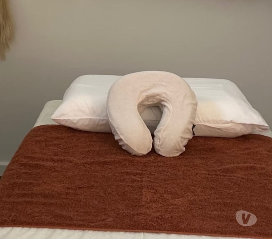 Full body massage West Midlands Birmingham - Photos for Mature male offering massage from ten pound