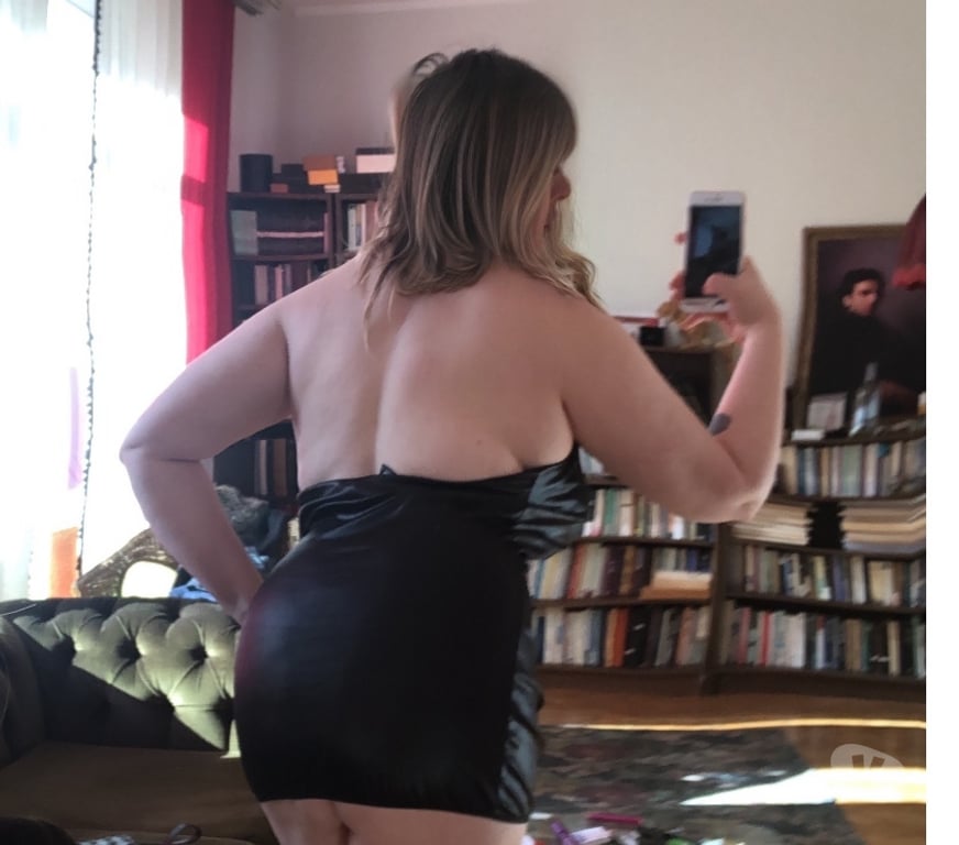 Adult Entertainment South West London Chelsea - South West London - Photos for Filthy Saturday 🌅 Busty dream babe 🔥