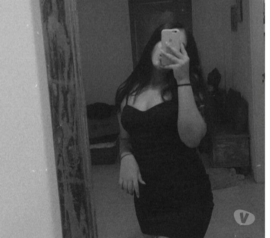 Escorts North West London Hendon Central - North West London - Photos for Hot and pretty Indian girl. Hendon Central