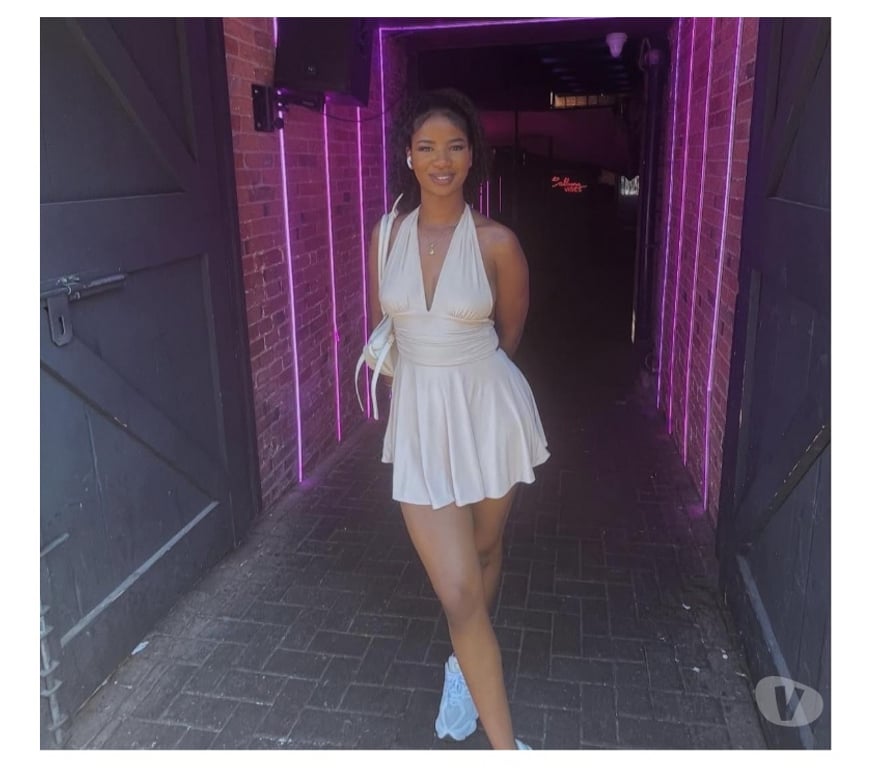 Escorts Nottinghamshire Nottingham - Photos for Goddess Nera Ebony British Independent Discreet Party