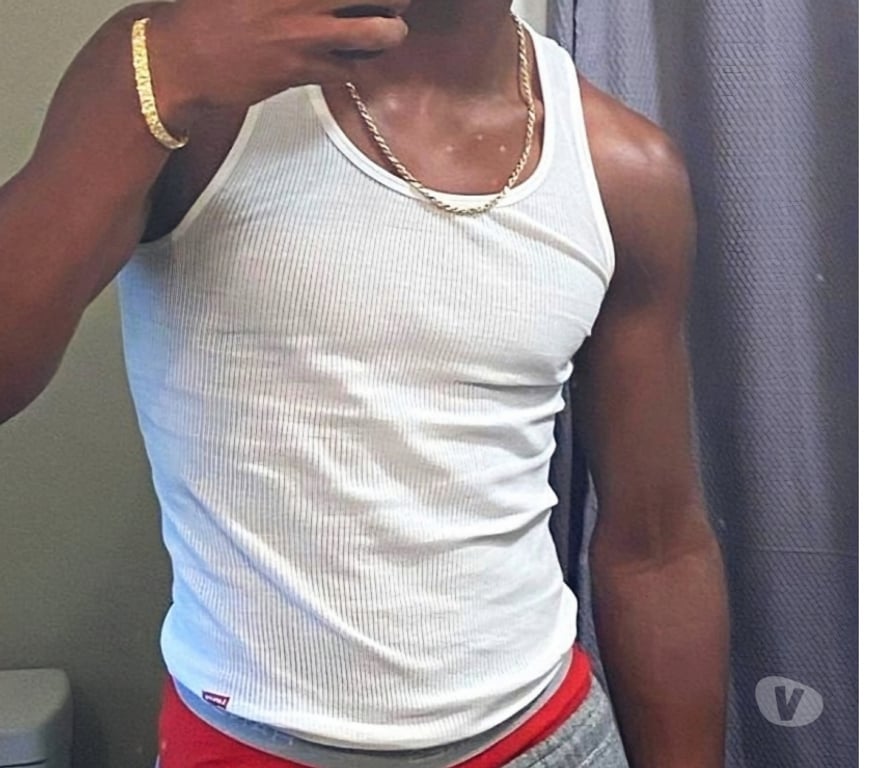 Escorts Greater Manchester Manchester - Photos for TYRELL HUNG BLACK MALE 07462 482381