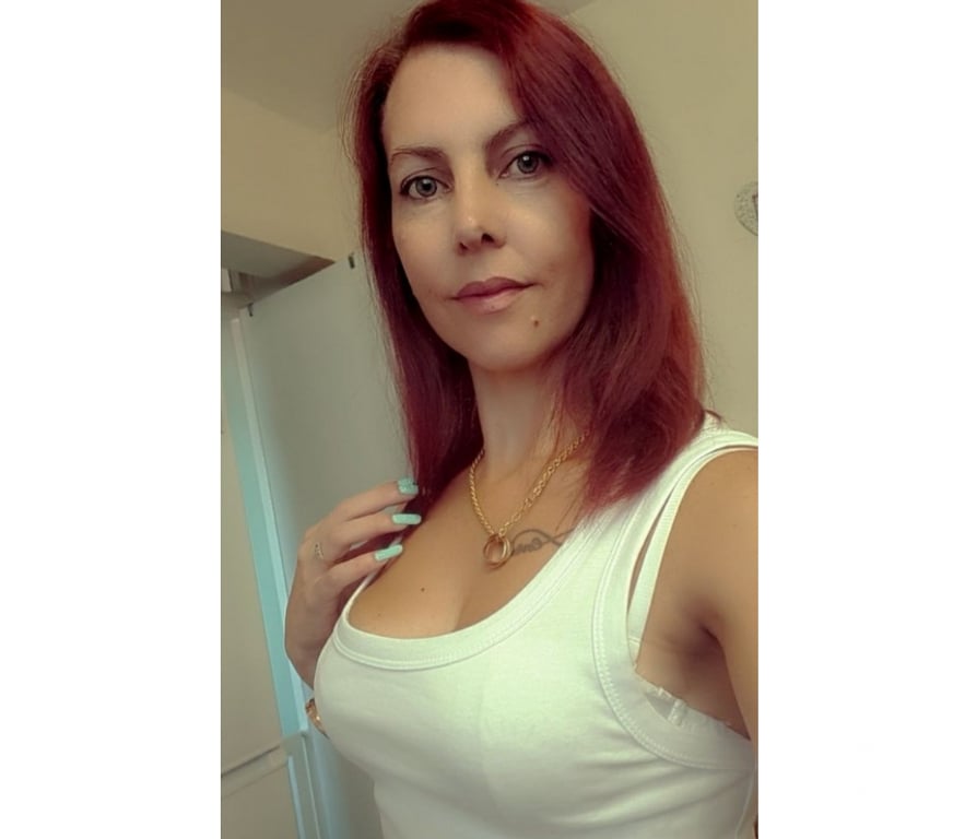 Adult Entertainment West Sussex Arun - Photos for HOT MILF 🔥 THE BEST 🔥 GIRL NEXT DOOR 💋
