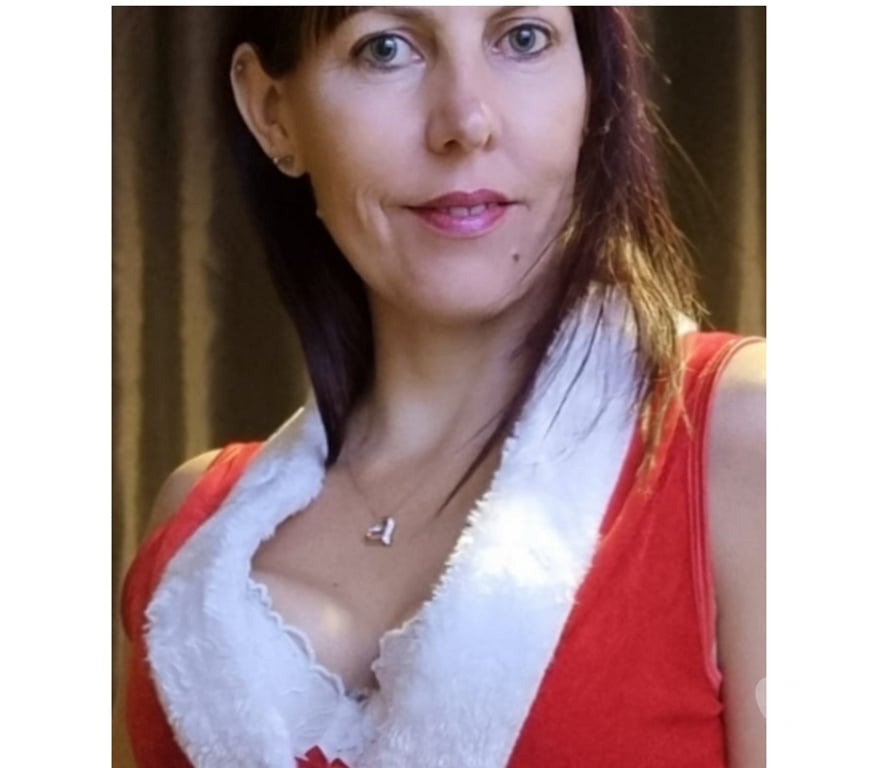 Adult Entertainment West Sussex Arun - Photos for HOT MILF 🔥 THE BEST 🔥 GIRL NEXT DOOR 💋