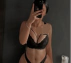Hi new girl in town Anais