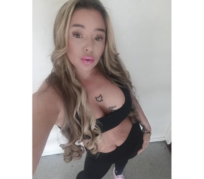 Escorts Crumpsall Manchester - Photos for M8, Cheetham Hill, English, Incall, Outcalls,