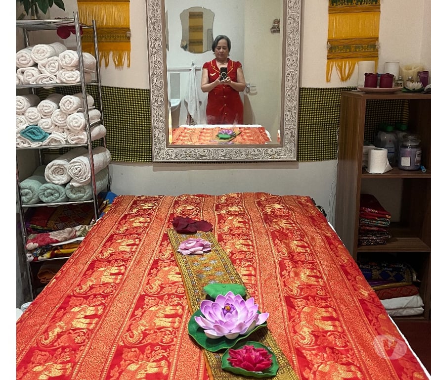 Escorts Aberdeen Torry - Aberdeen - Photos for Thai massage with Thai lady