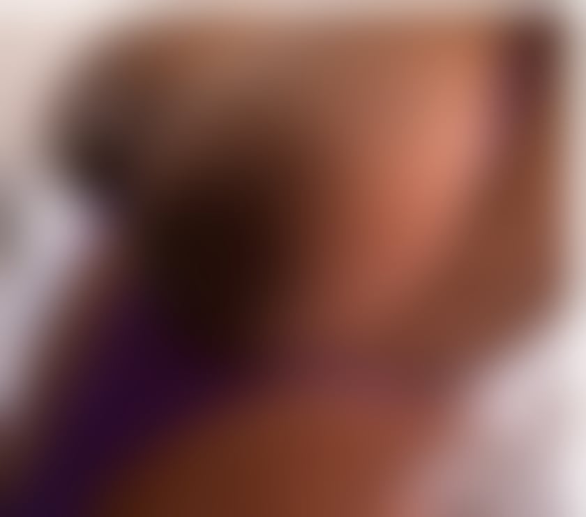 Escorts West Yorkshire Leeds - Photos for Hello Gentleman nice meet u and give the pleasure!!!!!!