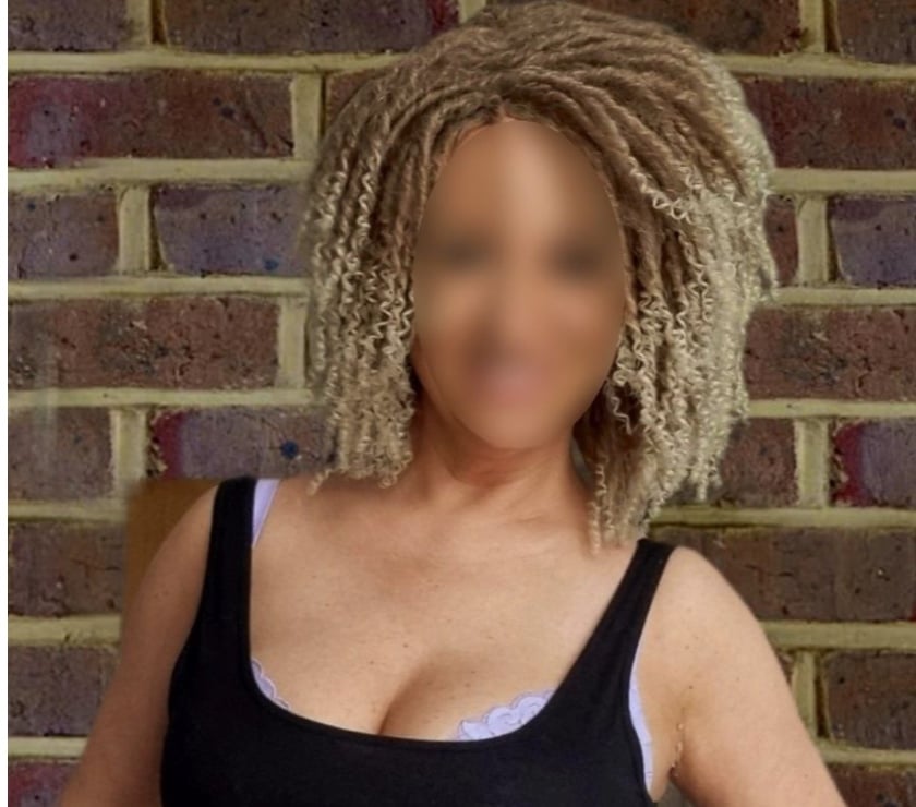 Escorts and Massages Uxbridge Hillingdon - Photos for Magic hands masseuse