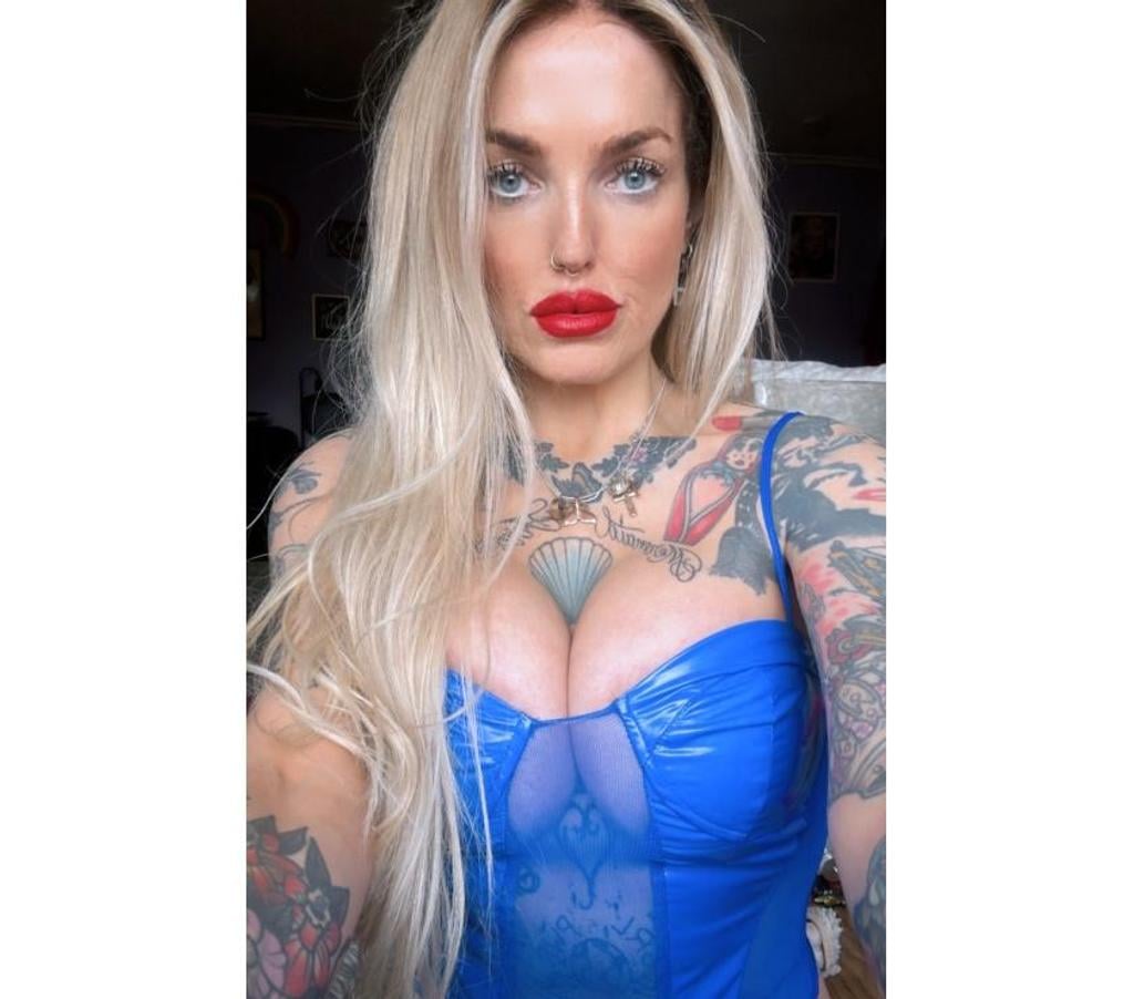 Escorts Edinburgh Edinburgh Airport - Edinburgh - Photos for Scottish tattooed kinkster. Edinburgh EH12 NEAR THE GYLE