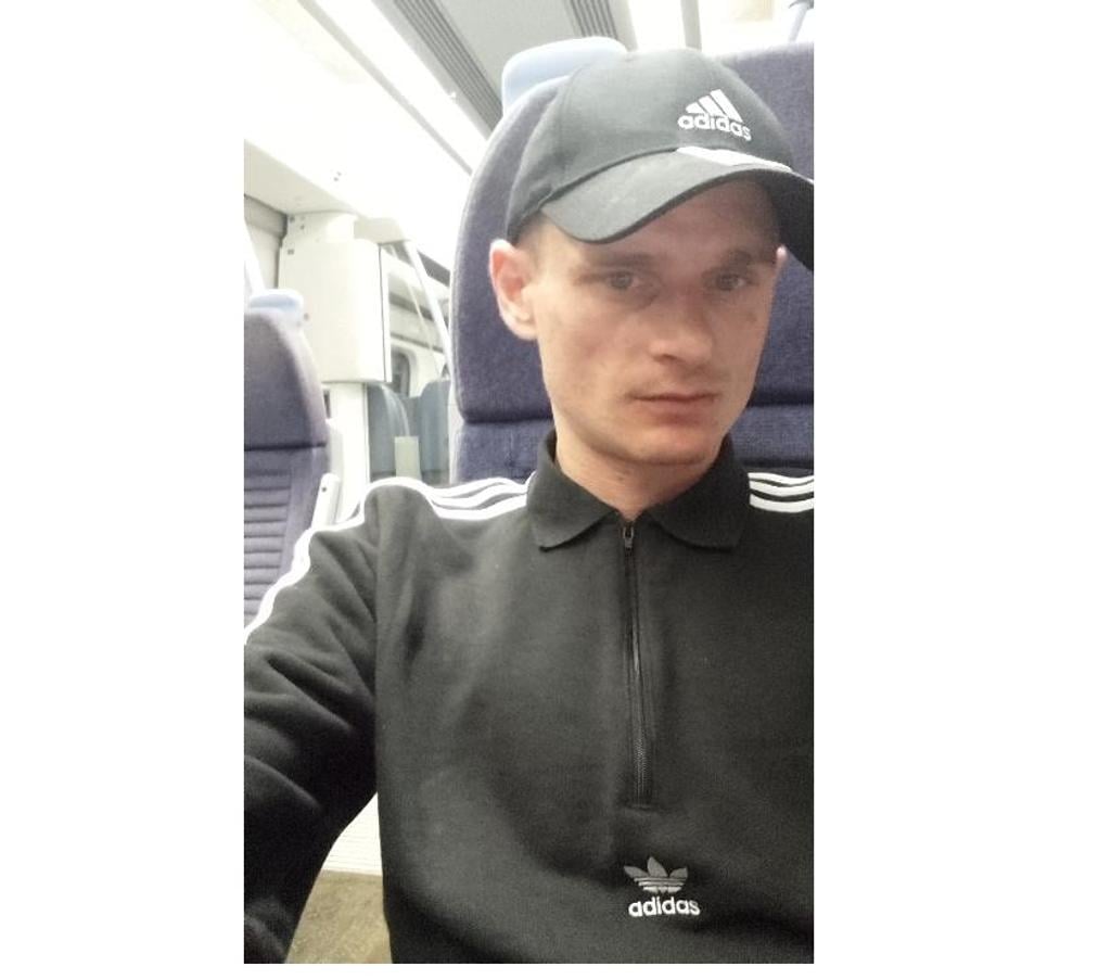  Gay massage Kent Maidstone - Photos for Slim, Athletic & Love To Please. [CALLTEXT-MAIDSTONE24HRS]