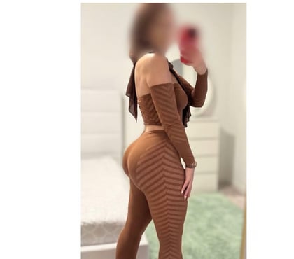  Escorts Eastmoor Wakefield - Photos for Hot British indian outcalls only