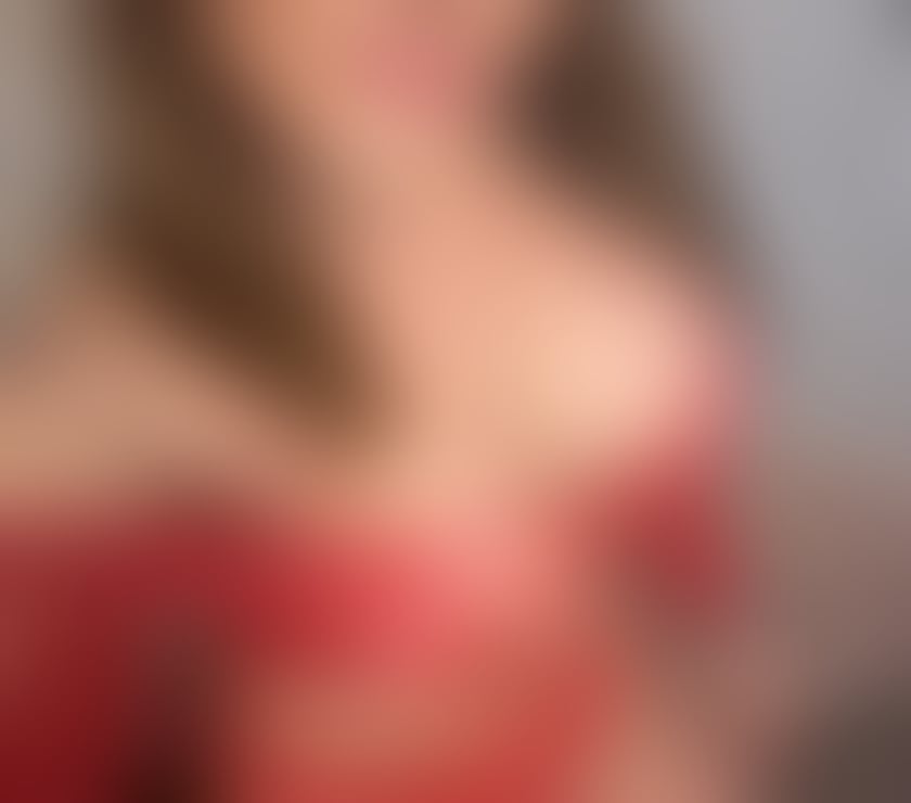 Escorts Essex Basildon - Photos for Beautiful, Busty & Bubbly