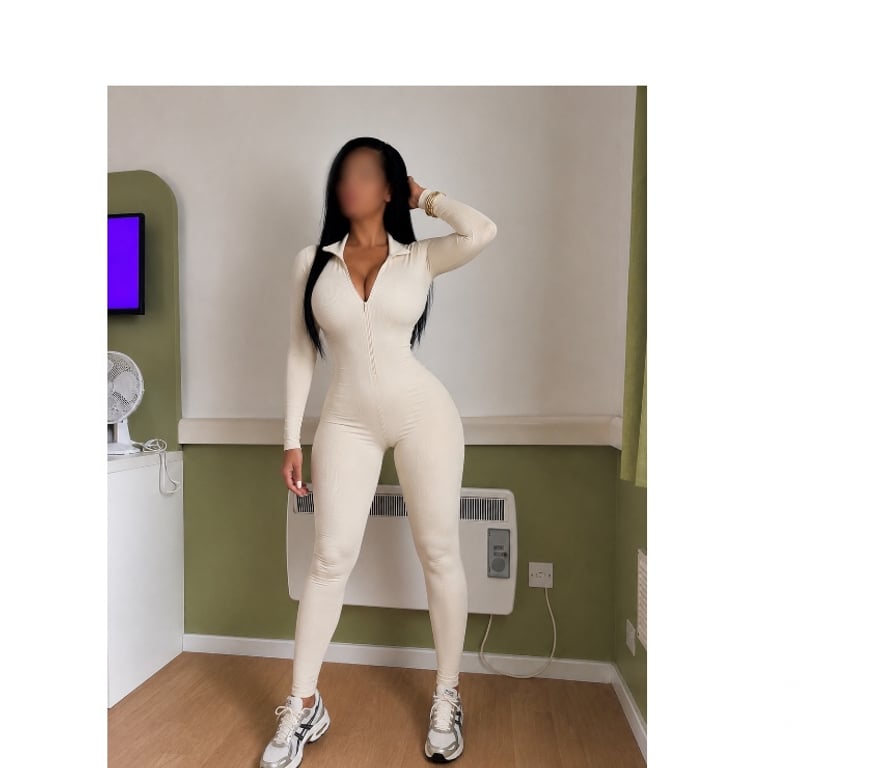 Escorts Warrington Lymm - Warrington - Photos for Mixed BRITISH ELISE