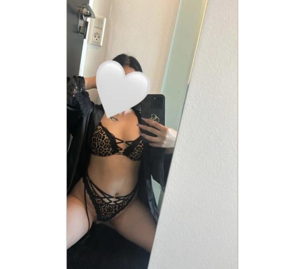 Escorts Kent Medway - Kent - Photos for ❤️❤️NEW IN TOWN Karina PARTY GIRL BEST SERVICE 💓