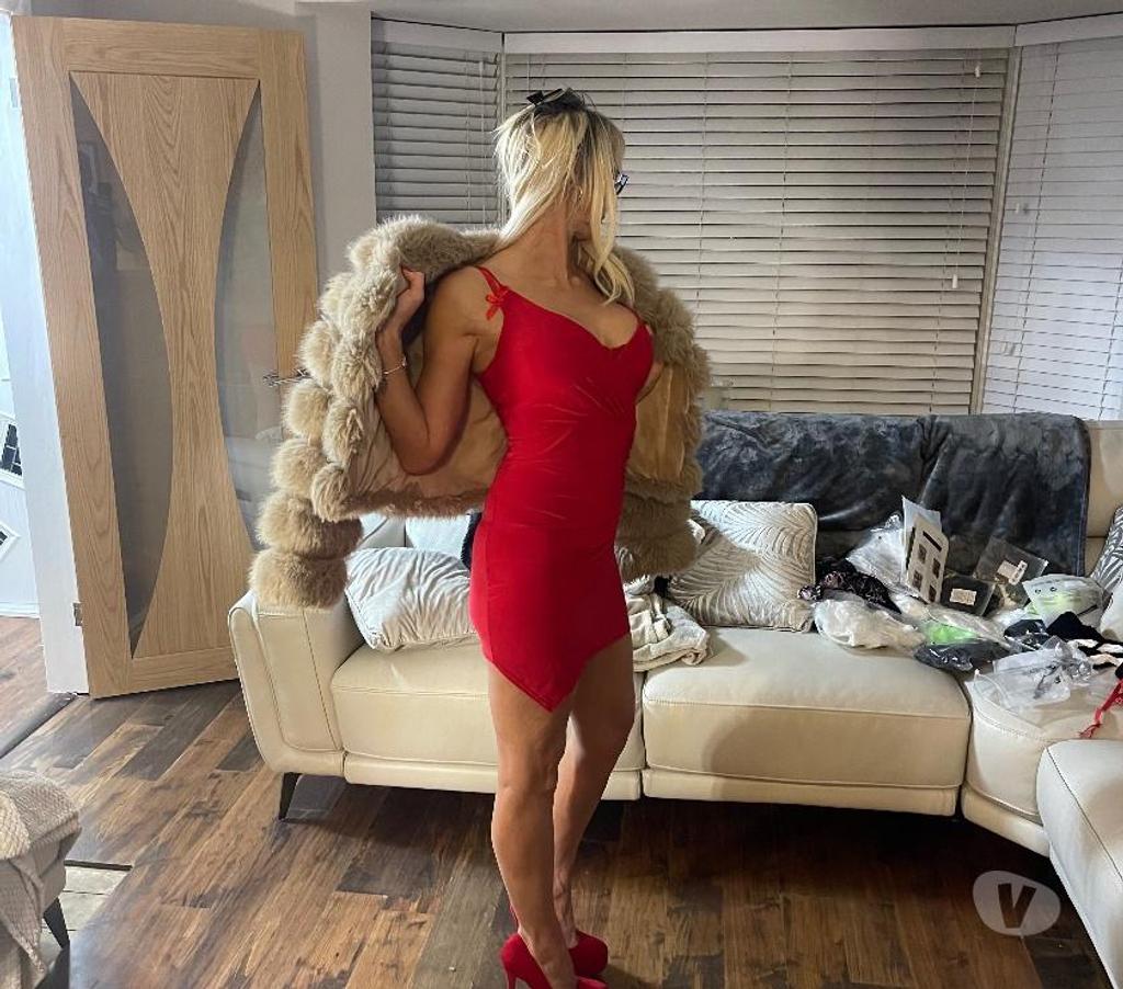 Escorts Essex Chelmsford - Photos for Sexy 100% English Essex True Blond 37 years old filthy minx