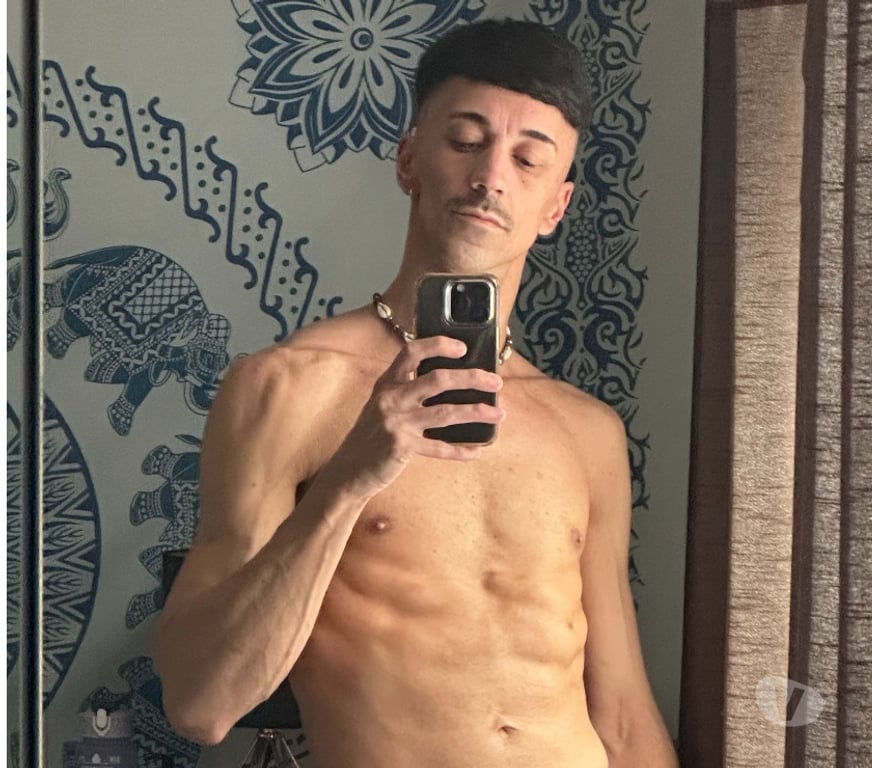  Gay massage Hertfordshire Dacorum - Photos for Fit hot guy always horny