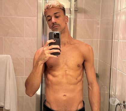  Gay massage Puttenham Dacorum - Photos for Fit hot guy always horny