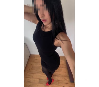 Escorts Aylesbury Buckinghamshire - Photos for The best British Escort ❤ just a phone call away 👌🏽