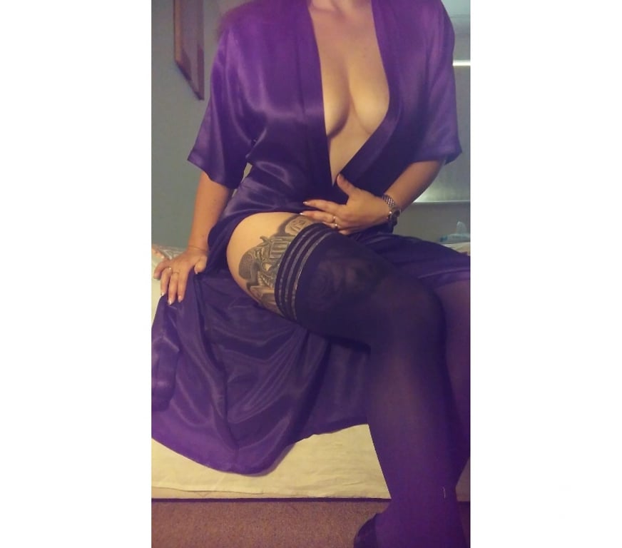 Escorts Norfolk King's Lynn and West Norfolk - Photos for Fully Independent Super Hot matute Lady.