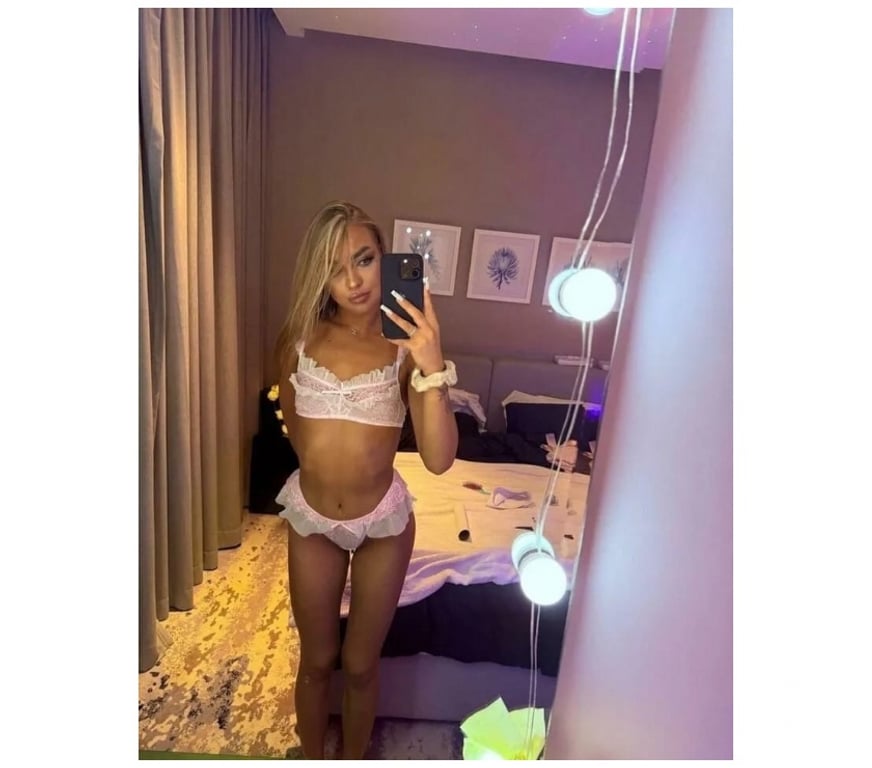 Escorts Greater Manchester Manchester - Photos for Leyla brazilian blonde🇧🇷Party 🥳Real pictures 💯