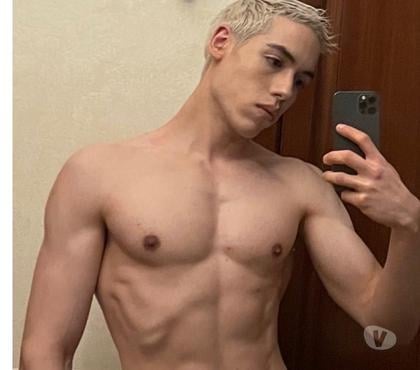 Photos for Athletic Masseur