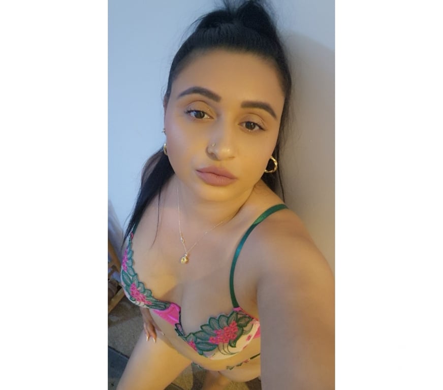 Escorts Leicestershire Hinckley and Bosworth - Photos for Alina outcall only